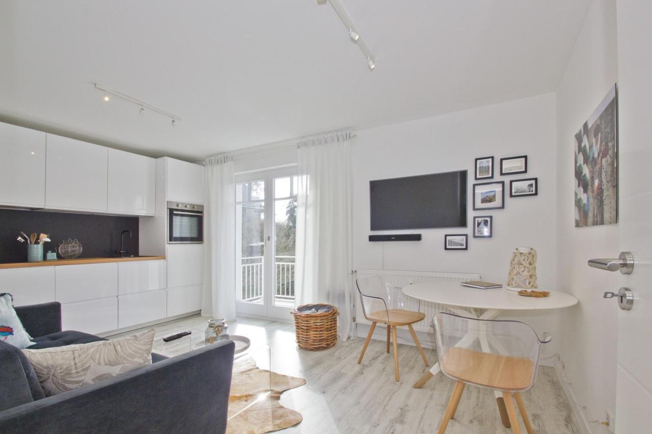 Ferienwohnung Mit Balkon Und Meerblick - Ferienresidenz Zwei Bodden Fewo 1-4 Lietzow Luaran gambar
