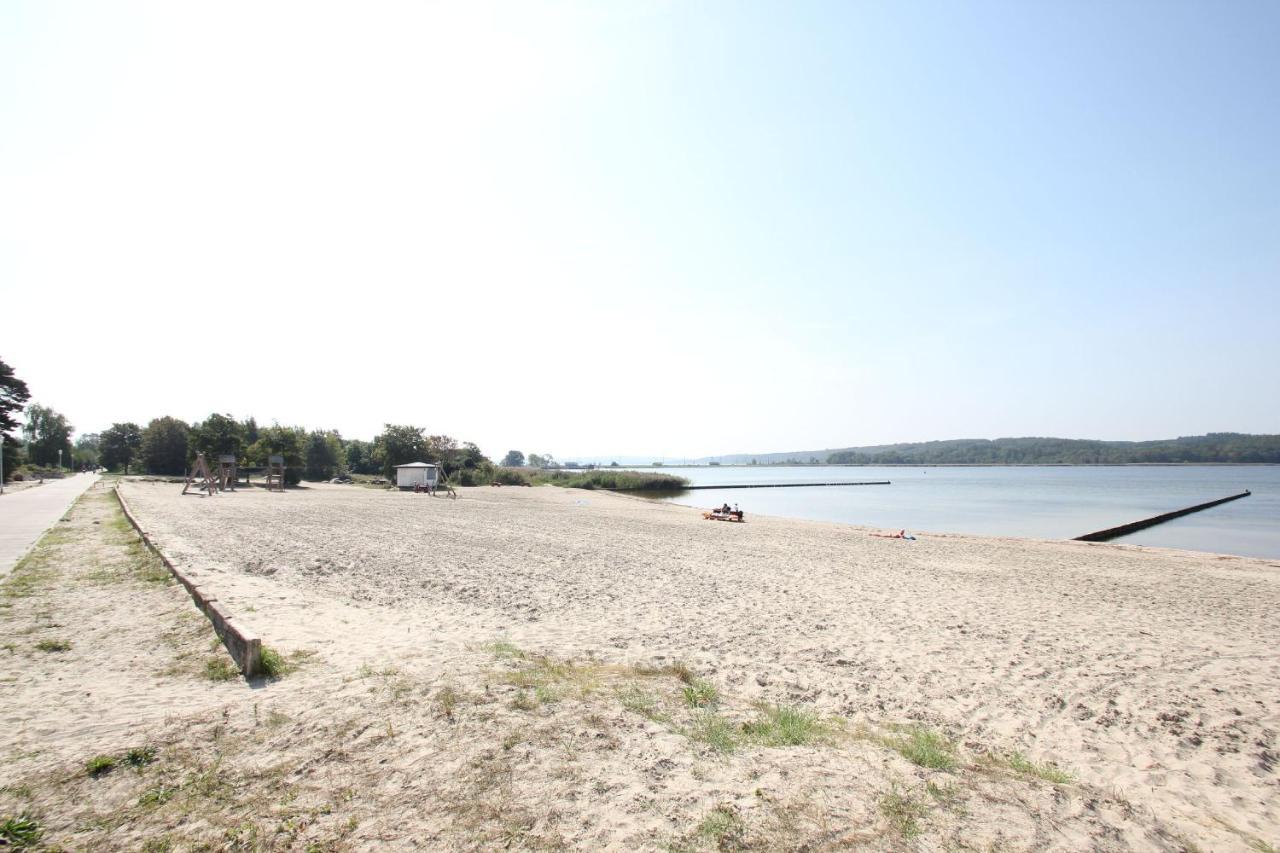 Ferienwohnung Mit Balkon Und Meerblick - Ferienresidenz Zwei Bodden Fewo 1-4 Lietzow Luaran gambar